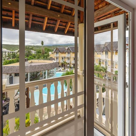 Le Flamboyant Apartment แซ็งต์-จีลส์-เลส์-แบ็งส์ ภายนอก รูปภาพ