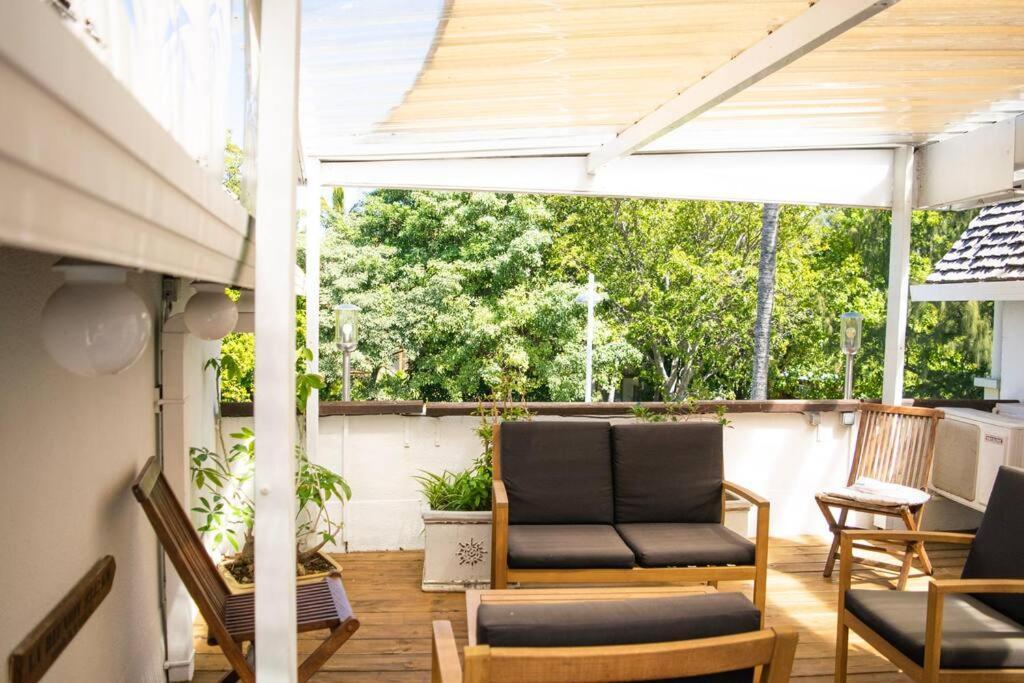 Le Flamboyant Apartment แซ็งต์-จีลส์-เลส์-แบ็งส์ ภายนอก รูปภาพ